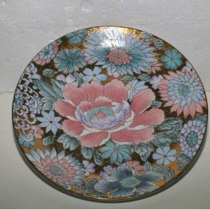 Toyo "Golden Peony" 8" collector plate. Beautiful and Vintage